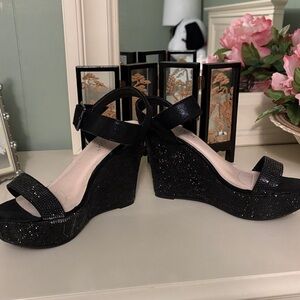 De Blossom Collection Black Glitter Wedges